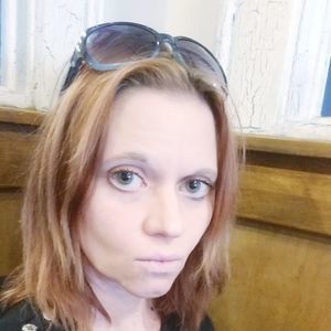 Meet your Posher, Leanne